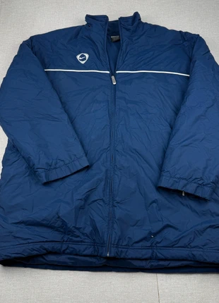 Veste imperméable parka rembourré coupe vente Nike Vintage y2k marine broderie blanche | Taille XL, brand: Nike, condition: Very good, size: XL, €45.00, €47.95 includes Buyer Protection Pro