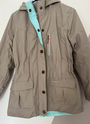 manteau doublé, merk: Quechua, staat: Heel goed, maat: 12 jaar / 152 cm, € 6,50, € 7,53 inclusief Kopersbescherming