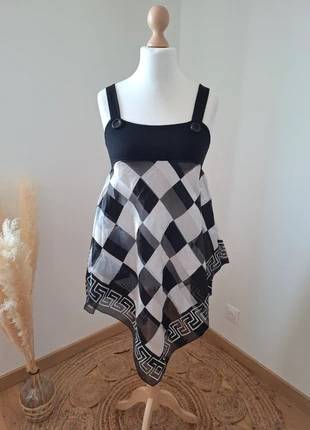 Top asymétrique Vintage taille S/M 36/38, marke: Vintage, zustand: Gut, größe: S / 36 / 8, 5,00 €, 5,95 € beinhaltet Vinted-Käuferschutz Pro