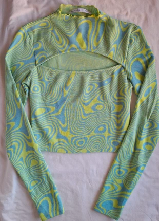 Pull psychédélique vert et bleu, marca: Bershka, estado: Muito bom, tamanho: S / 36 / 8, €5.00, €5.95 inclui Proteção do Comprador