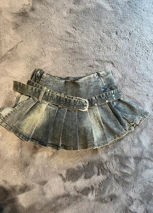 Alt Vintage Denim Skirt Mini with build-in shorts, staat: Nieuw zonder prijskaartje, maat: S / 36 / 8, € 29,00, € 31,15 inclusief Kopersbescherming