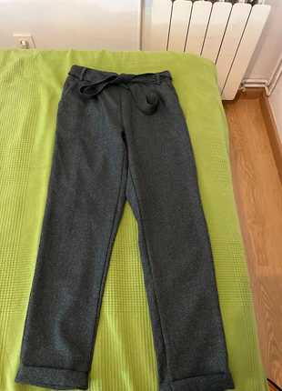 Pantalones con pinzas y lazo, marca: Cerise Blue, estado: Muito bom, tamanho: S / 36 / 8, €10.00, €11.20 inclui Proteção do Comprador