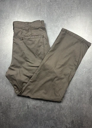 Pantalon cargo Wrangler regular fit couleur marron taille 34/30 / EU 44, marque: Wrangler, état: Très bon état, taille: W34 | FR 44, 15,00 €, 16,45 € Protection acheteurs incluse