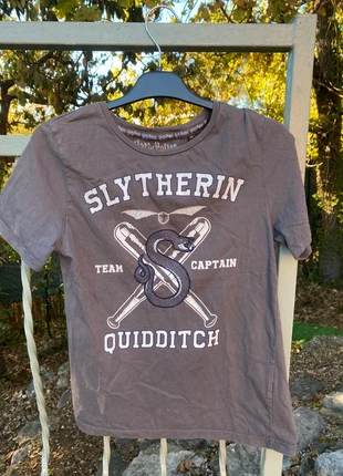 T-shirt gris Harry Potter 12 ans mixte, marque: Harry Potter, état: Très bon état, taille: 12 ans / 152 cm, 2,00 €, 2,80 € Protection acheteurs incluse