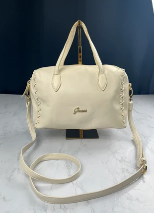 Sac à main et à bandoulière blanc crème Guess, brand: GUESS, condition: Good, €24.00, €25.90 includes Buyer Protection