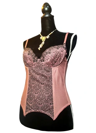 Sexy corset ensemble coquette broderies rose et noir, marke: COQUETTE, zustand: Neu, größe: M / 38 / 10, 12,00 €, 13,30 € inklusive Vinted-Käuferschutz