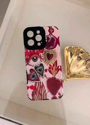 Magnifique coque iPhone 16 Pro Max, marque: Burga, état: Neuf sans étiquette, 8,90 €, 10,05 € Protection acheteurs incluse