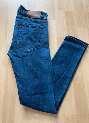 Jean Edwin, marke: Edwin, zustand: Sehr gut, größe: W28 | DE 44, 17,00 €, 18,55 € inklusive Vinted-Käuferschutz