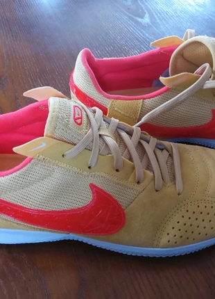 Nike street gato, marke: Nike, zustand: Neu, mit Etikett, größe: 40.5, 40,00 €, 42,70 € inklusive Vinted-Käuferschutz