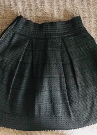 Jupe noire évasée, marque: Mim, état: Neuf sans étiquette, taille: S / 36 / 8, 3,00 €, 3,85 € Protection acheteurs incluse