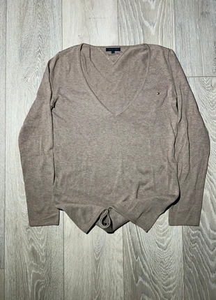 Pull col V Tommy Hilfiger femme beige taupe coton logo poitrine chic basique classique S, marca: Tommy Hilfiger, estado: Muy bueno, tamaño: S / 36 / 8, 15,00 €, 16,45 € Protección al comprador incluida