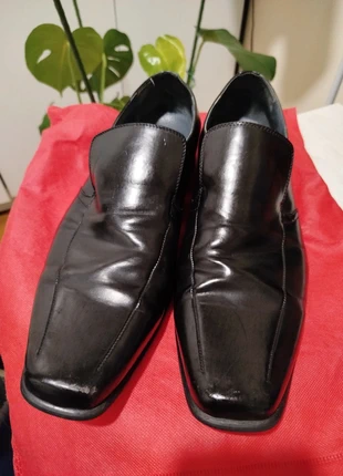 Elegantes zapatos negros talla 44, marque: International, état: Très bon état, taille: 44, 10,00 €, 11,20 € Protection acheteurs incluse