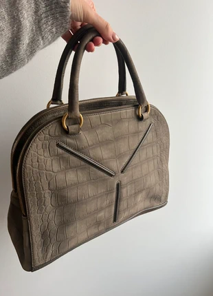 Sac à main cuir façon crocodile sac vintage sac Yves Saint Laurent, marke: Yves Saint Laurent, zustand: Sehr gut, 680,00 €, 714,70 € inklusive Vinted-Käuferschutz