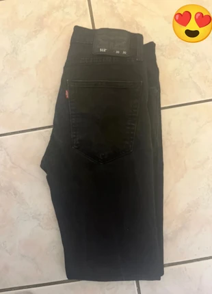 Jean Levi’s 512 W30 L30 – Coupe droite iconique – Très Bon Etat Neuf Noir, marque: Levi's, état: Très bon état, taille: W30 | FR 40, 19,00 €, 20,65 € Protection acheteurs incluse