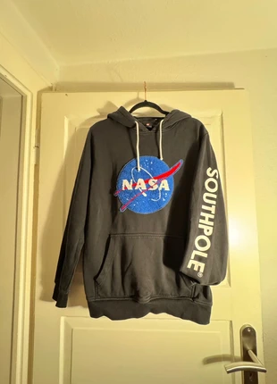 Southpole NASA Pulli Gr. XL, brand: Southpole, condizioni: Buone, taglia: XL, €15.00, €16.45 include la Protezione acquisti