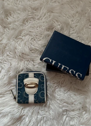 Vintage Geldbeutel, merk: GUESS, staat: Heel goed, € 40,00, € 42,70 inclusief Kopersbescherming