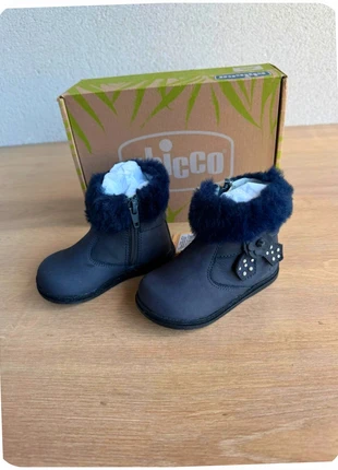 Bottines chaussures Chicco bébé fille fourrées hiver – Bleu marine  Pointure 21, marke: Chicco, zustand: Neu, mit Etikett, größe: 21, 14,00 €, 15,40 € inklusive Vinted-Käuferschutz