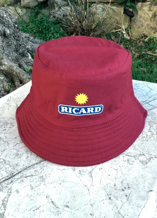 Bob réversible ricard, marke: Ricard, zustand: Sehr gut, größe: Einheitsgröße, 10,00 €, 11,20 € inklusive Vinted-Käuferschutz