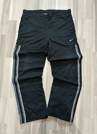 Nike Vintage Trackpants, marque: Nike, état: Très bon état, taille: L, 29,00 €, 31,15 € Protection acheteurs incluse