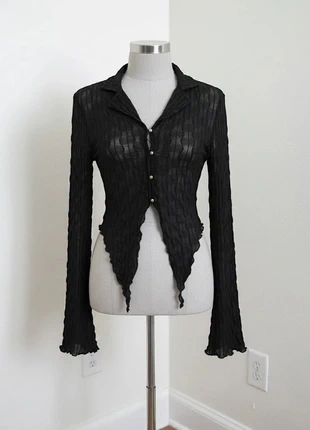 Chemise noire asymétrique boutonnée – style dark chic, marque: véloria, état: Très bon état, taille: M / 38 / 10, 21,90 €, 23,70 € Protection acheteurs incluse