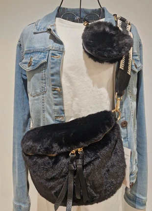 Sac banane fausse fourrure noir, brand: Boutique Parisienne, condition: Very good, €23.95, €25.85 includes Buyer Protection Pro