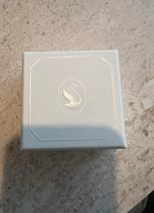 Boîte cadeau Swarovski originale (vide), marque: Swarovski, état: Très bon état, 4,00 €, 4,90 € Protection acheteurs incluse