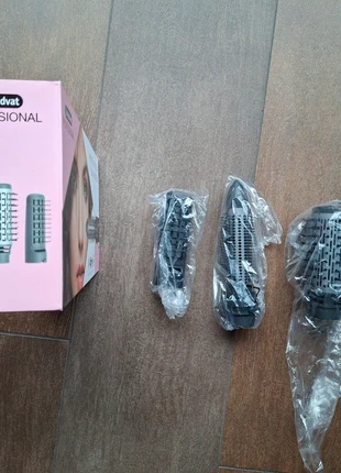 3 losse borstels zie foto voor het apparaat van professional Kruitvat, merk: Kruidvat, staat: Nieuw zonder prijskaartje, € 4,00, € 4,90 inclusief Kopersbescherming