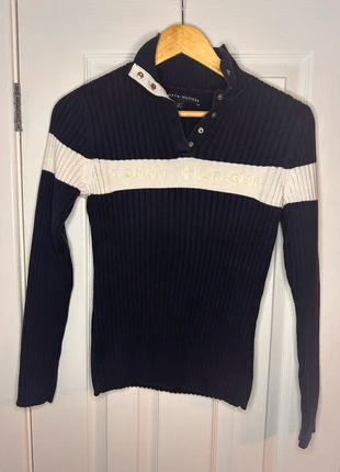 Kids Tommy Hilfiger long sleeve, quarter button sweater. Kids small, brand: Tommy Hilfiger, condition: Very good, size: S, £12.00, £13.26 includes Buyer Protection