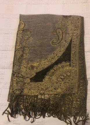 Écharpe hijap d’hiver laine, marca: LAINE, estado: Muy bueno, 7,00 €, 8,05 € Protección al comprador incluida