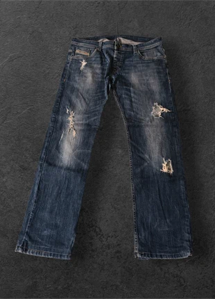 Diesel Jeans strappati uomo, brand: Diesel, condizioni: Ottime, taglia: IT 52 | W42, €24.99, €26.94 include la Protezione acquisti