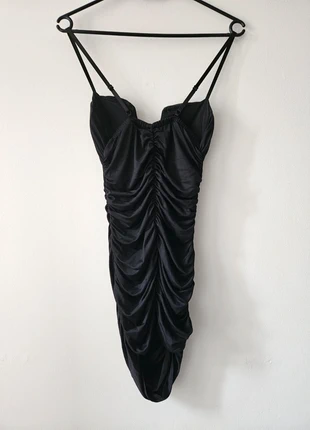 Elegante tubino nero drappeggiato – Taglia S, marca: Made In Italy, estado: Nuevo sin etiquetas, tamaño: S / 36 / 8, 11,00 €, 12,25 € Protección al comprador incluida