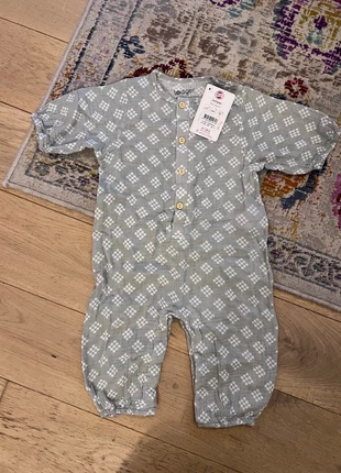 Combinaison légère, brand: Lodger, condition: New with tags, size: 9-12 months / 74 cm, €5.00, €5.95 includes Buyer Protection