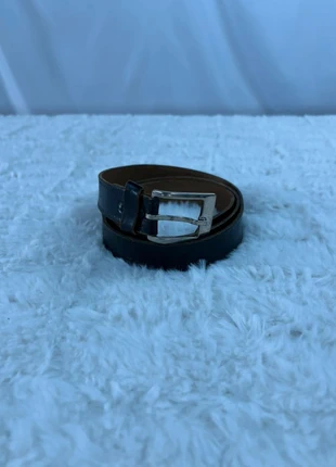 Ceinture en cuir noir véritable taille 110/44 boucle métal argenté, marque: Vintage Dressing, état: Très bon état, taille: 110 cm, 21,90 €, 23,70 € Protection acheteurs incluse