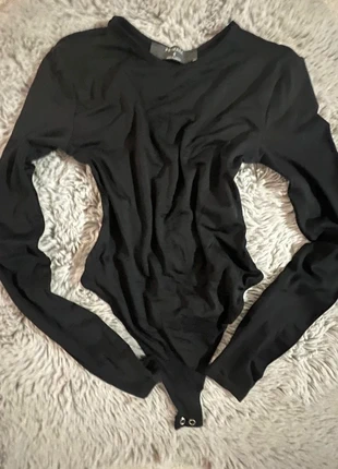 🖤 Primark – Schwarzer Body, marque: Primark, état: Très bon état, taille: S / 36 / 8, 3,00 €, 3,85 € Protection acheteurs incluse
