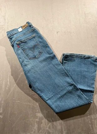 Jean Levi’s 550 Relaxed Bootcut Femme – Taille 38 JLF-65-GDD, marque: Levi's, état: Très bon état, taille: M / 38 / 10, 18,00 €, 19,60 € Protection acheteurs incluse