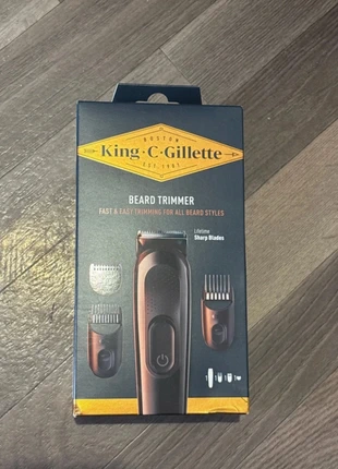 Tondeuse Beard Trimmer King C Gillette neuve, marque: Gillette, état: Neuf avec étiquette, 15,00 €, 16,45 € Protection acheteurs incluse