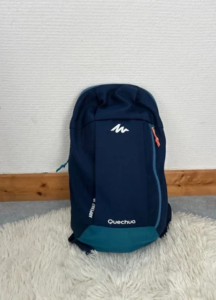 Sac à dos Quechua Arpenaz 10L, marque: Quechua, état: Très bon état, 5,00 €, 5,95 € Protection acheteurs incluse