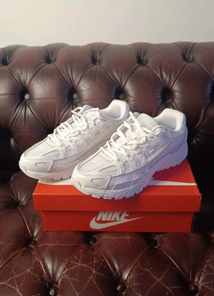 Nike P6000 – Blanche – Taille 43 – Neuve, merk: Nike, staat: Nieuw zonder prijskaartje, maat: 43, € 84,00, € 88,90 inclusief Kopersbescherming