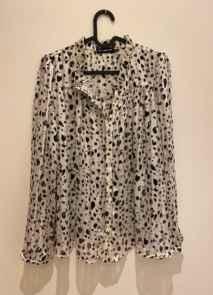 Blouse Rue des Abbesses T38, marque: Rue des Abbesses, état: Très bon état, taille: M / 38 / 10, 10,00 €, 11,20 € Protection acheteurs incluse