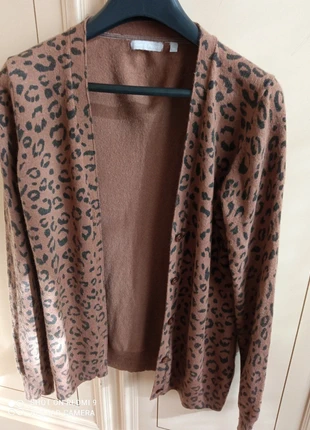 Cardigan animalier con cashmere, brand: Cashmere, condizioni: Ottime, taglia: S / IT 40 / EU 36, €18.00, €19.60 include la Protezione acquisti