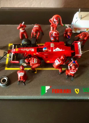 Diorama 1/43 Pit Stop Ferrari Michael Schumacher, brand: Ferrari, condizioni: Nuovo senza cartellino, €1.00, €1.75 include la Protezione acquisti