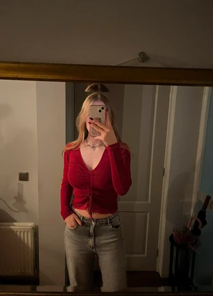 Rode kanten top met strikdetail en V-hals 🎀, marque: Moewy, état: Neuf sans étiquette, taille: S / 36 / 8, 15,50 €, 16,98 € Protection acheteurs incluse