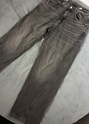 Zara spijkerbroek, merk: Zara, staat: Heel goed, maat: L, € 12,50, € 13,83 inclusief Kopersbescherming