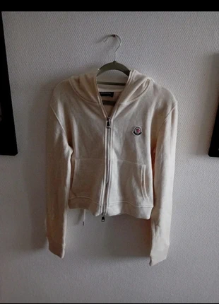 Jolie veste zip, Moncler, marque: Moncler, état: Neuf sans étiquette, taille: Autre, 14,99 €, 16,44 € Protection acheteurs incluse