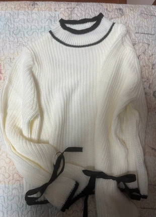 Maglioncino SHEIN 2XL nuovo Non tratto il prezzo, marke: Shein, zustand: Neu, mit Etikett, größe: Sonstige, 5,99 €, 6,99 € inklusive Vinted-Käuferschutz