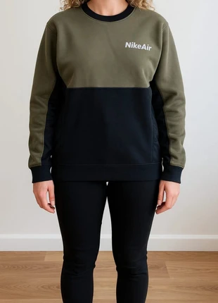 Nike Pull oversize kaki noir Femme, Taille XL - Excellent etat, brand: Nike, condizioni: Ottime, taglia: XL / IT 46 / EU 42, €30.00, €32.20 include la Protezione acquisti