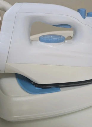 Fer à repasser vapeur très bon état, marque: Adm Promotions, état: Très bon état, 13,00 €, 14,35 € Protection acheteurs incluse