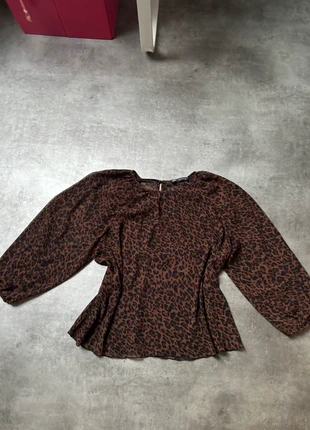 Blouse fluide manches bouffantes léopard Zara - taille M, brand: Zara, condition: Very good, size: M / 38 / 10, €15.00, €16.45 includes Buyer Protection