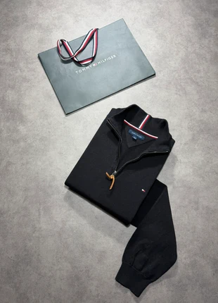 Pull Half Zip | 1/4 zip col camionneur Tommy Hilfiger noir - Logo brodé - Taille XL | 2337, marca: Tommy Hilfiger, estado: Muy bueno, tamaño: XL, 39,99 €, 42,69 € Protección al comprador Pro incluida