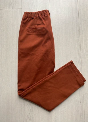 Pantalon Chantal B taille 34 femme | Marron, marque: Chantal B, état: Très bon état, taille: XS / 34 / 6, 2,00 €, 2,80 € Protection acheteurs incluse